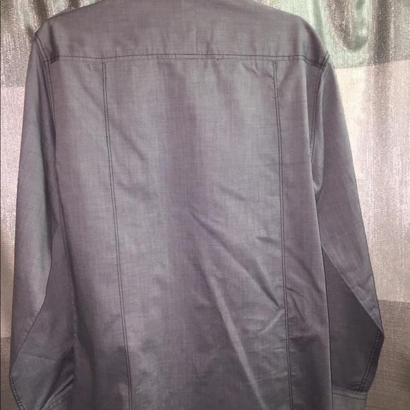 Button down shirt - Picture 4 of 4